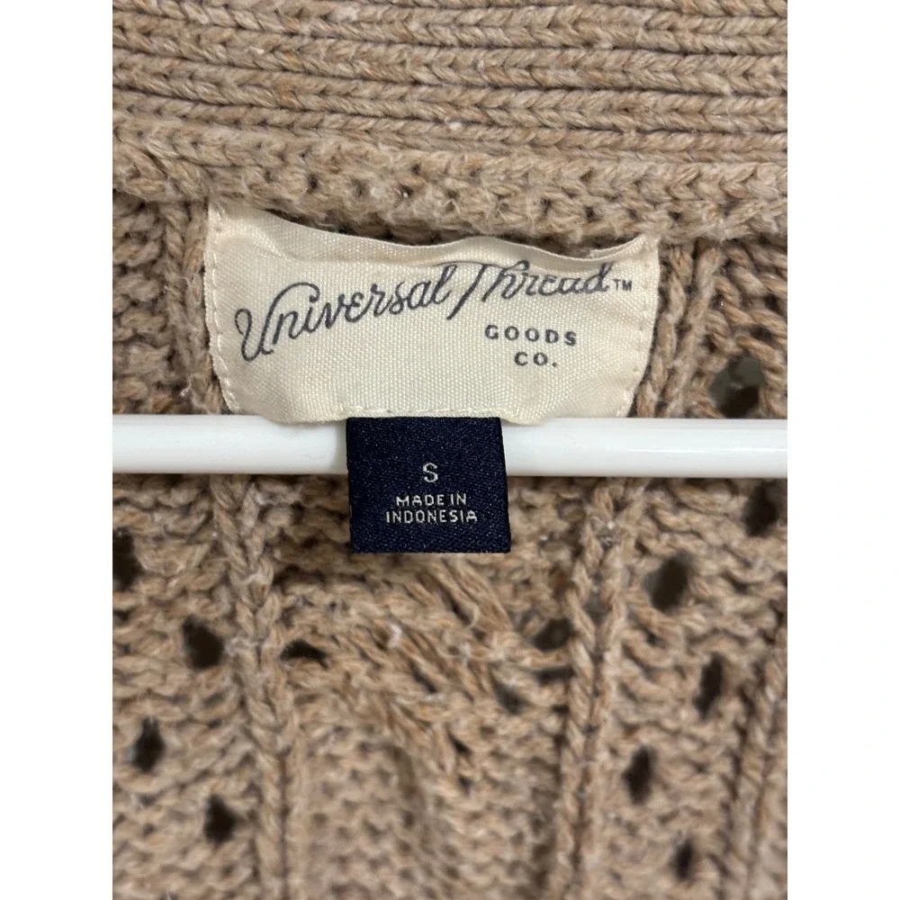 Universal Thread Tan Beige Cable Knit Cardigan Womens Small V-Neck Button - Picture 3 of 6